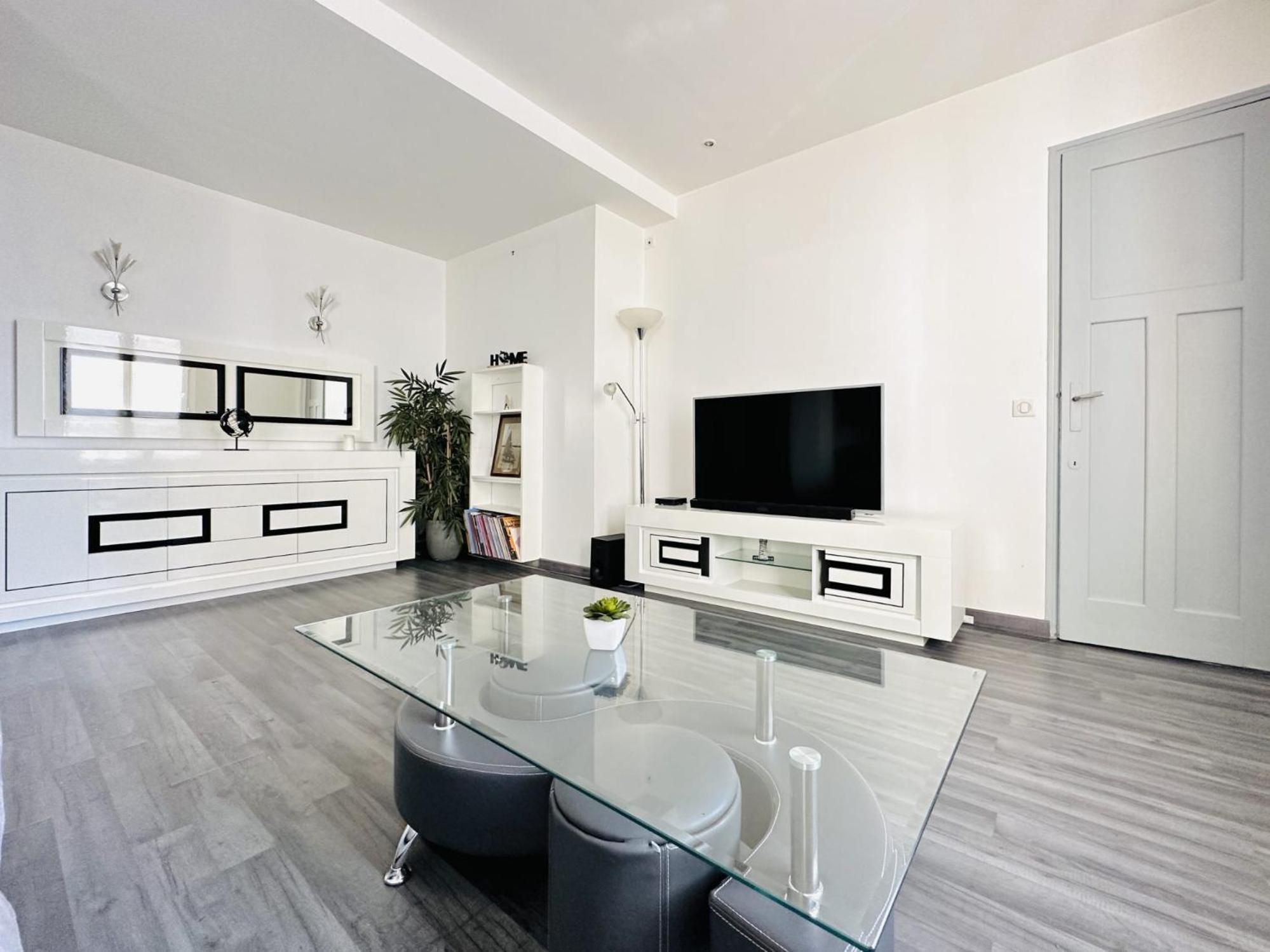 Le Globe Trotteur - 2 Pieces Cannes Centre المظهر الخارجي الصورة
